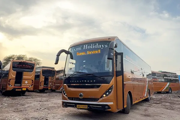 Luxury-Bus-a2z-himachal (1)